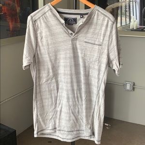 Men’s short sleeve shirt